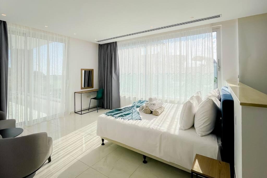 Armonia Seaview Villa Ayia Napa Exterior photo